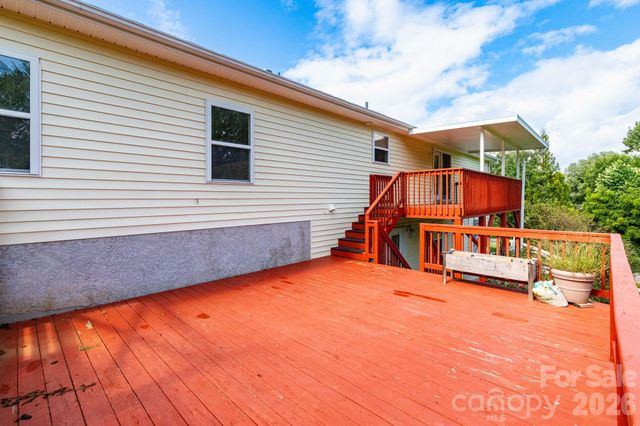 73 Ridge Brook Drive, Weaverville, NC 28787