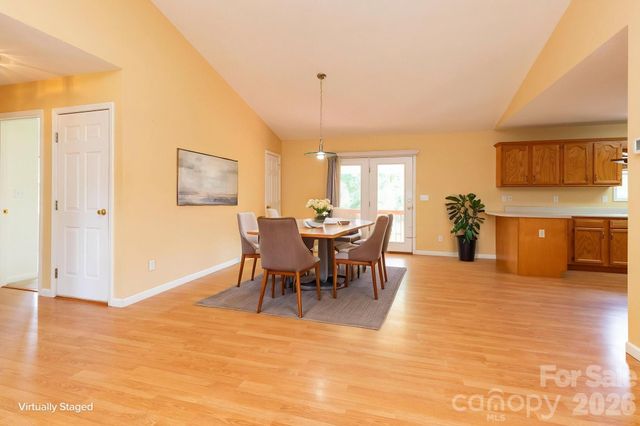73 Ridge Brook Drive, Weaverville, NC 28787