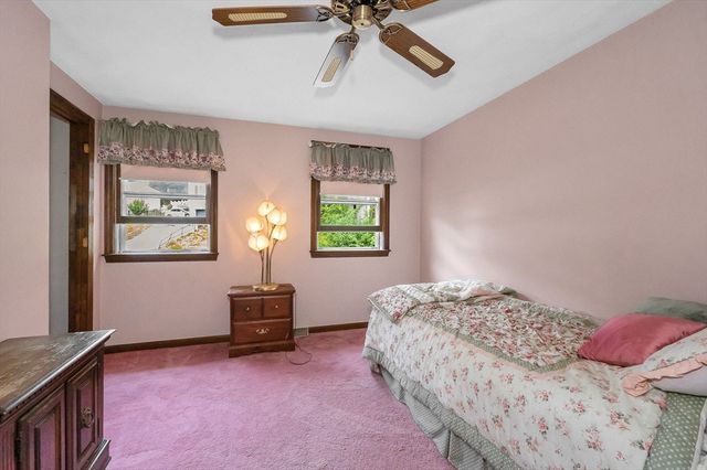 18 South St, Billerica, MA 01821