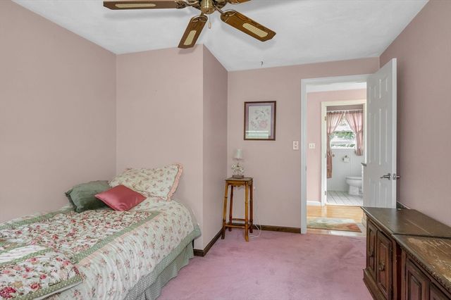 18 South St, Billerica, MA 01821