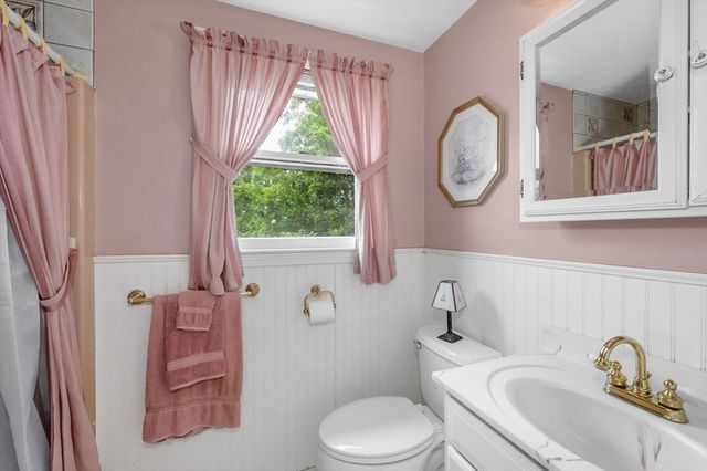 18 South St, Billerica, MA 01821