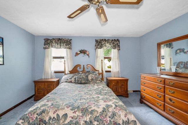 18 South St, Billerica, MA 01821