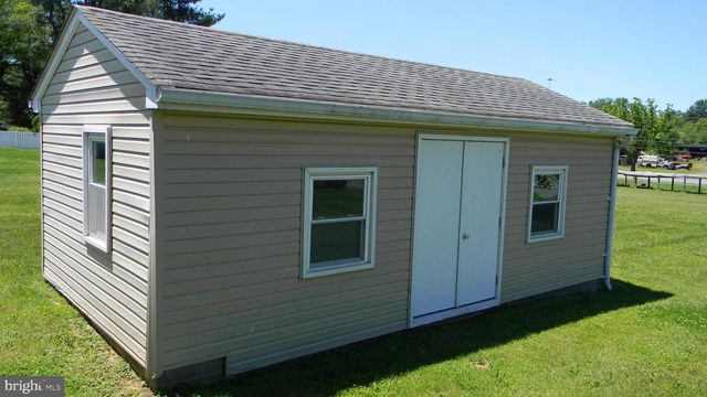 129 APPLE AVE, Mount Jackson, VA 22842