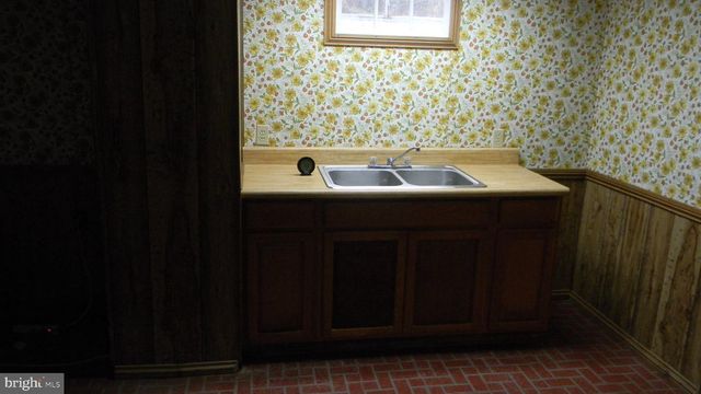 129 APPLE AVE, Mount Jackson, VA 22842