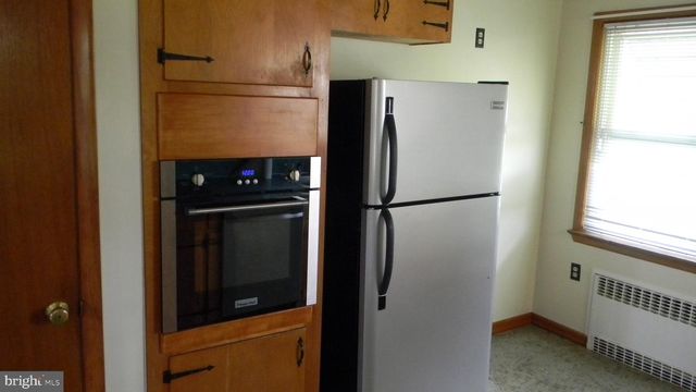 129 APPLE AVE, Mount Jackson, VA 22842