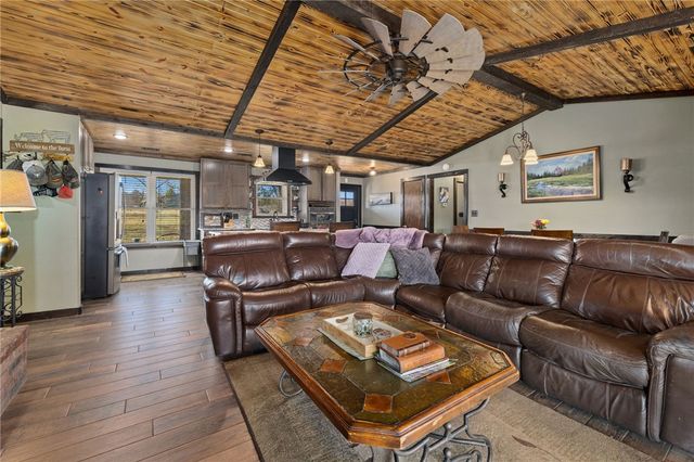 13878 Greasy Valley Road, Prairie Grove, AR 72753