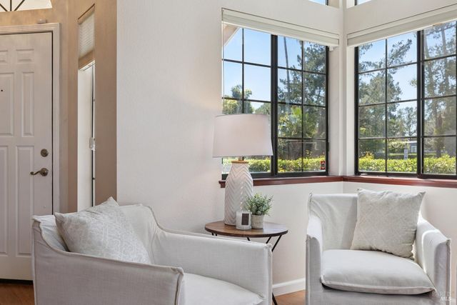 272 S Temelec Cir, Sonoma, CA 95476