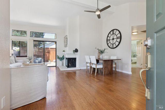 272 S Temelec Cir, Sonoma, CA 95476