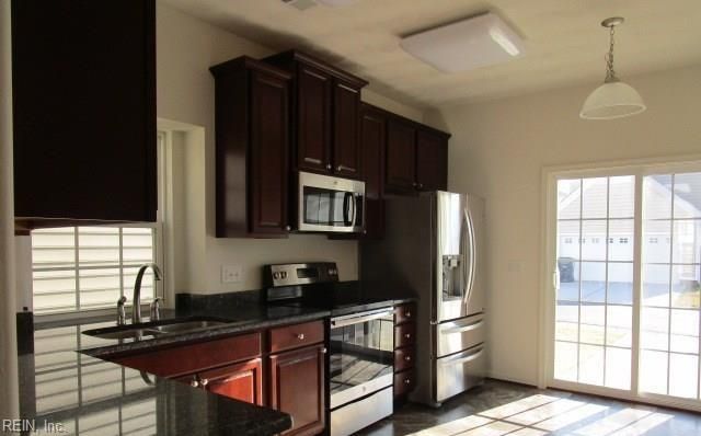 6705 Hampton Roads PW, Suffolk, VA 23435