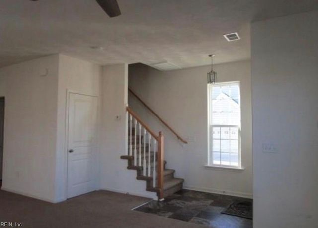 6705 Hampton Roads PW, Suffolk, VA 23435