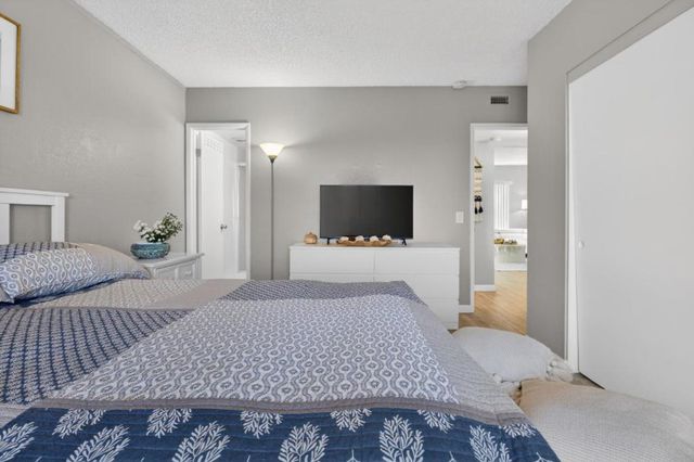 500 Glenwood Circle 537, Monterey, CA 93940