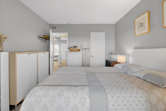 500 Glenwood Circle 537, Monterey, CA 93940