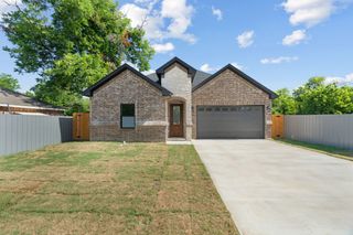 3517 N Littlejohn Avenue, Fort Worth, TX 76105