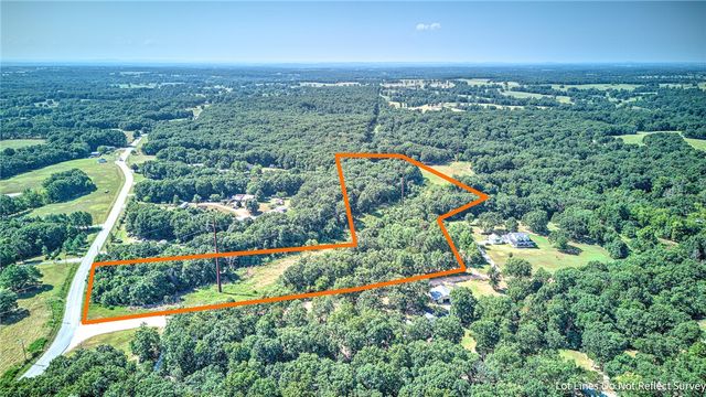 17233 Little John Road, Decatur, AR 72722