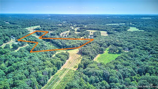 17233 Little John Road, Decatur, AR 72722