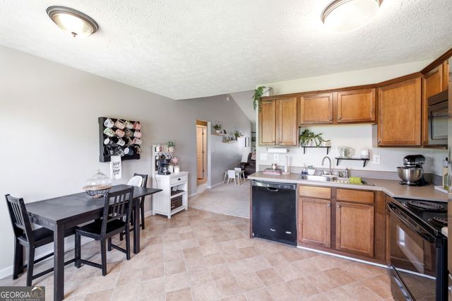 121 Crest View Drive, Carnesville, GA 30521