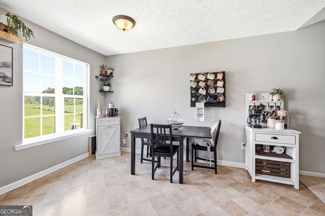121 Crest View Drive, Carnesville, GA 30521