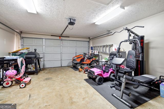 121 Crest View Drive, Carnesville, GA 30521