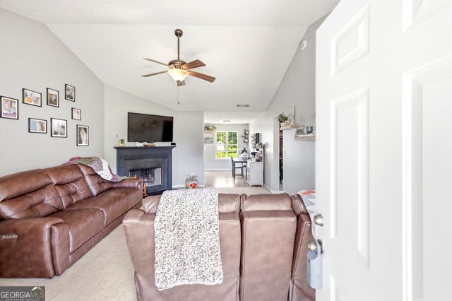 121 Crest View Drive, Carnesville, GA 30521