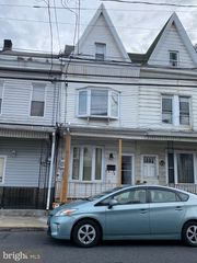 518 E PINE STREET, Mahanoy City, PA 17948