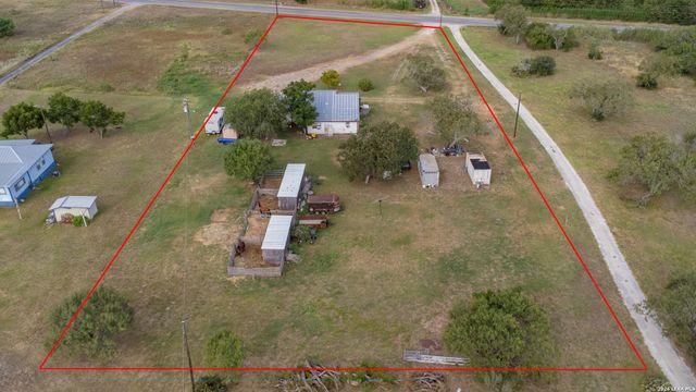 13073 FM 775, La Vernia, TX 78121