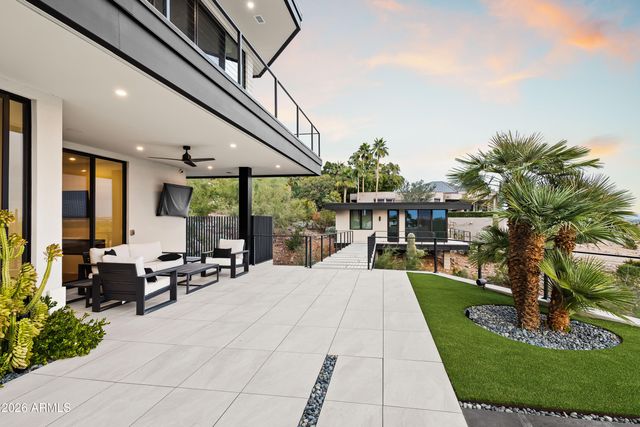 4725 N 56TH Street, Phoenix, AZ 85018