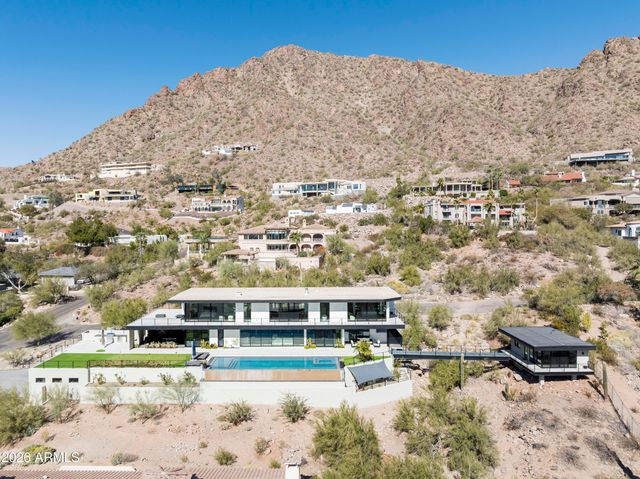 4725 N 56TH Street, Phoenix, AZ 85018