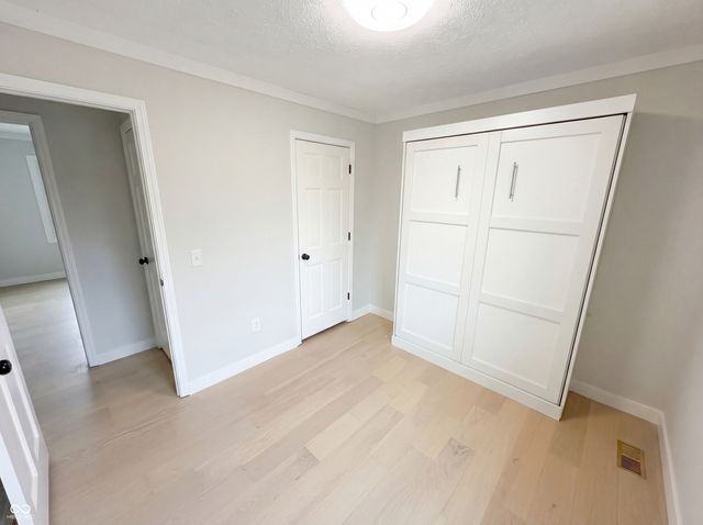 12825 Clifford Circle, Carmel, IN 46032