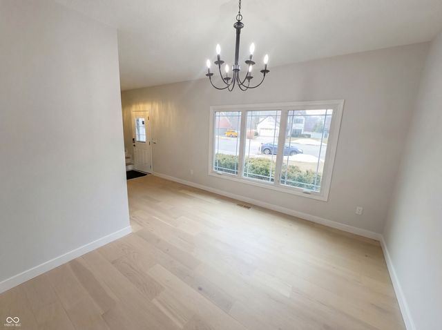 12825 Clifford Circle, Carmel, IN 46032