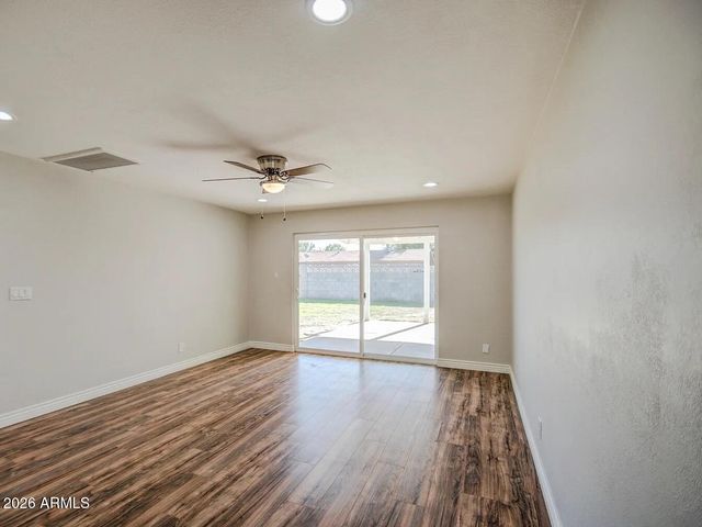 3317 W MONTECITO Avenue, Phoenix, AZ 85017