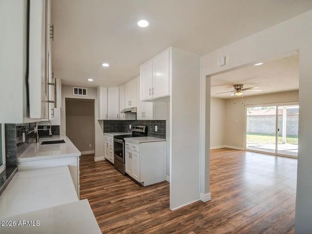 3317 W MONTECITO Avenue, Phoenix, AZ 85017