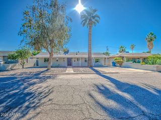 3317 W MONTECITO Avenue, Phoenix, AZ 85017