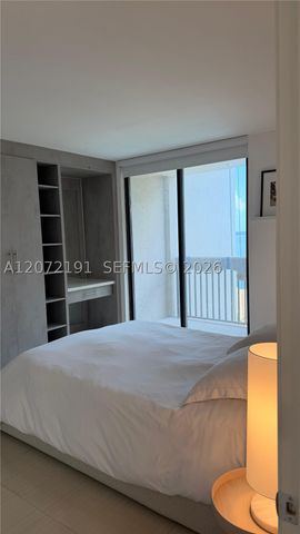540 Brickell Key Dr 1101, Miami, FL 33131