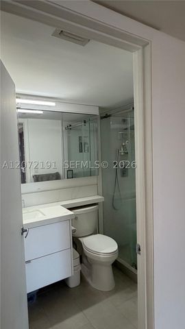 540 Brickell Key Dr 1101, Miami, FL 33131