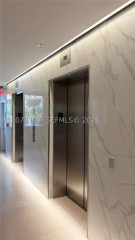 540 Brickell Key Dr 1101, Miami, FL 33131