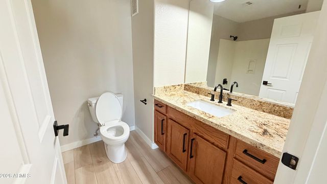 420 W 1st Street 214, Tempe, AZ 85281