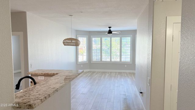 420 W 1st Street 214, Tempe, AZ 85281