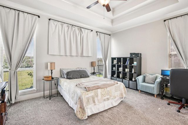 2341 Shallow Creek Lane, Friendswood, TX 77546