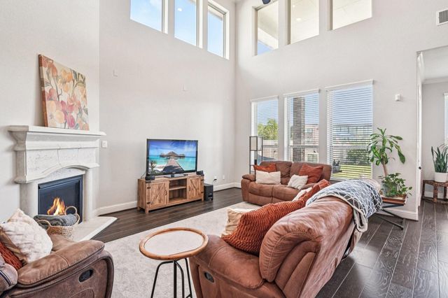 2341 Shallow Creek Lane, Friendswood, TX 77546