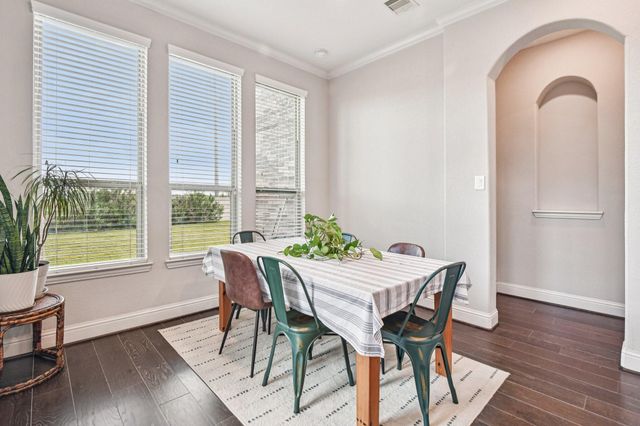 2341 Shallow Creek Lane, Friendswood, TX 77546