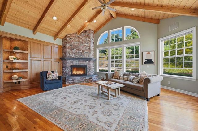 2292 Dos Lomas, Fallbrook, CA 92028