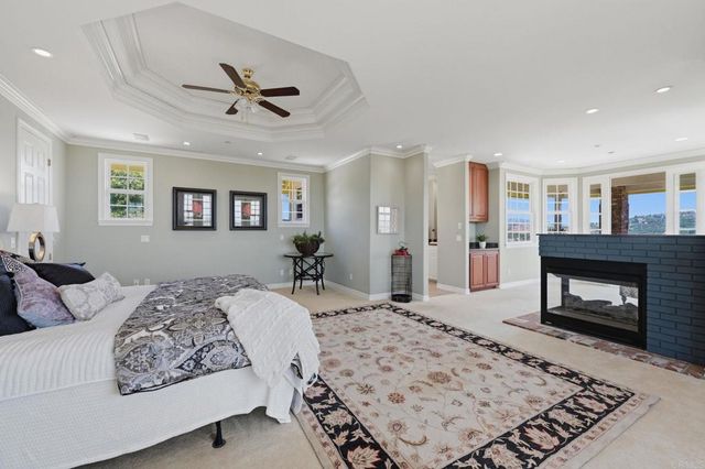 2292 Dos Lomas, Fallbrook, CA 92028