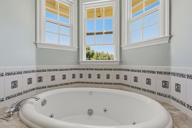 2292 Dos Lomas, Fallbrook, CA 92028