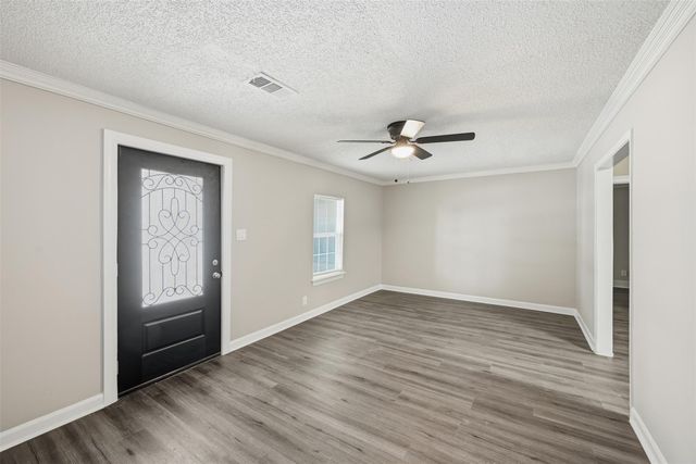 7514 Meadowshire Street, Houston, TX 77037