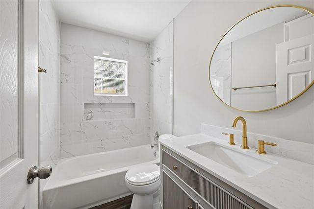 7514 Meadowshire Street, Houston, TX 77037