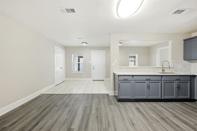 7514 Meadowshire Street, Houston, TX 77037