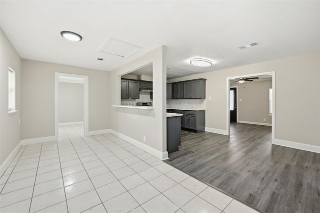 7514 Meadowshire Street, Houston, TX 77037