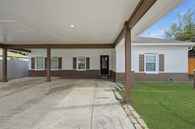 7514 Meadowshire Street, Houston, TX 77037