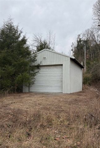 4931 Salles Drive, Harrison, AR 72601