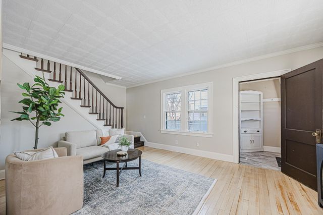 912 11th Street S, Moorhead, MN 56560